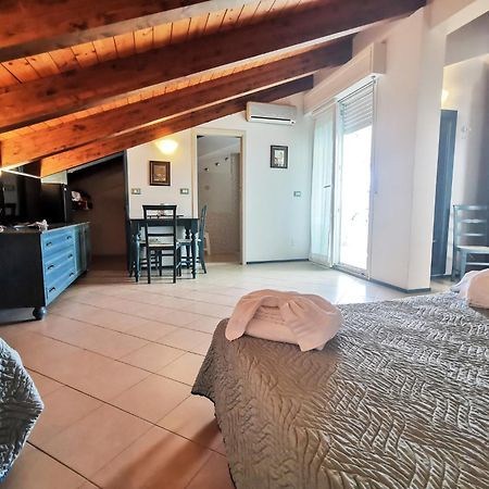 קאטוליקה Hotel La Plage מראה חיצוני תמונה
