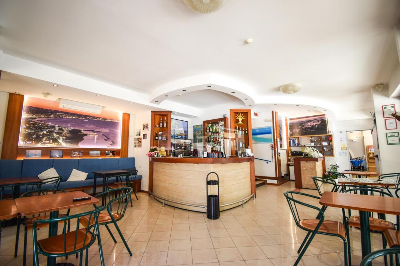 קאטוליקה Hotel La Plage מראה חיצוני תמונה