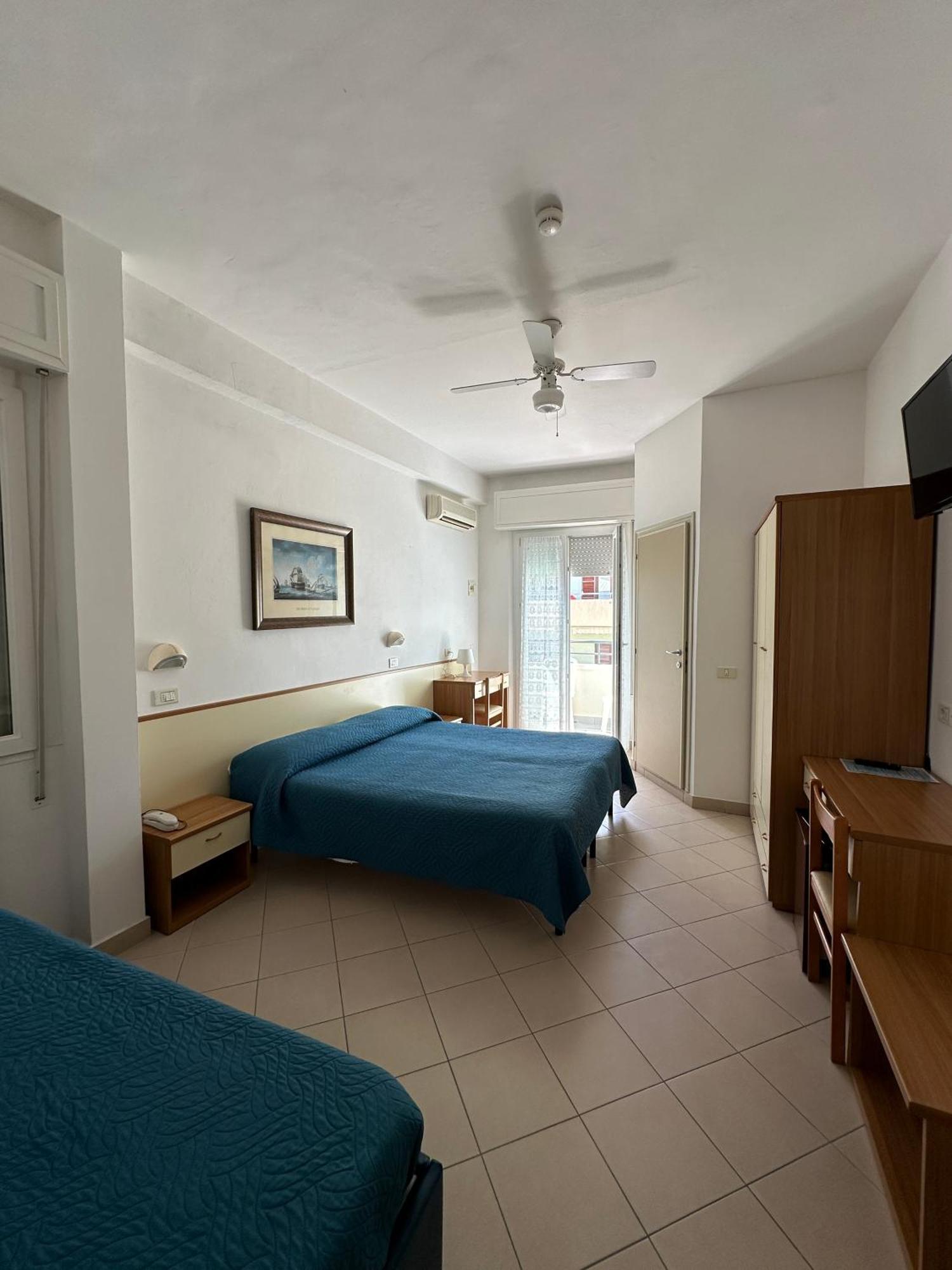 קאטוליקה Hotel La Plage מראה חיצוני תמונה