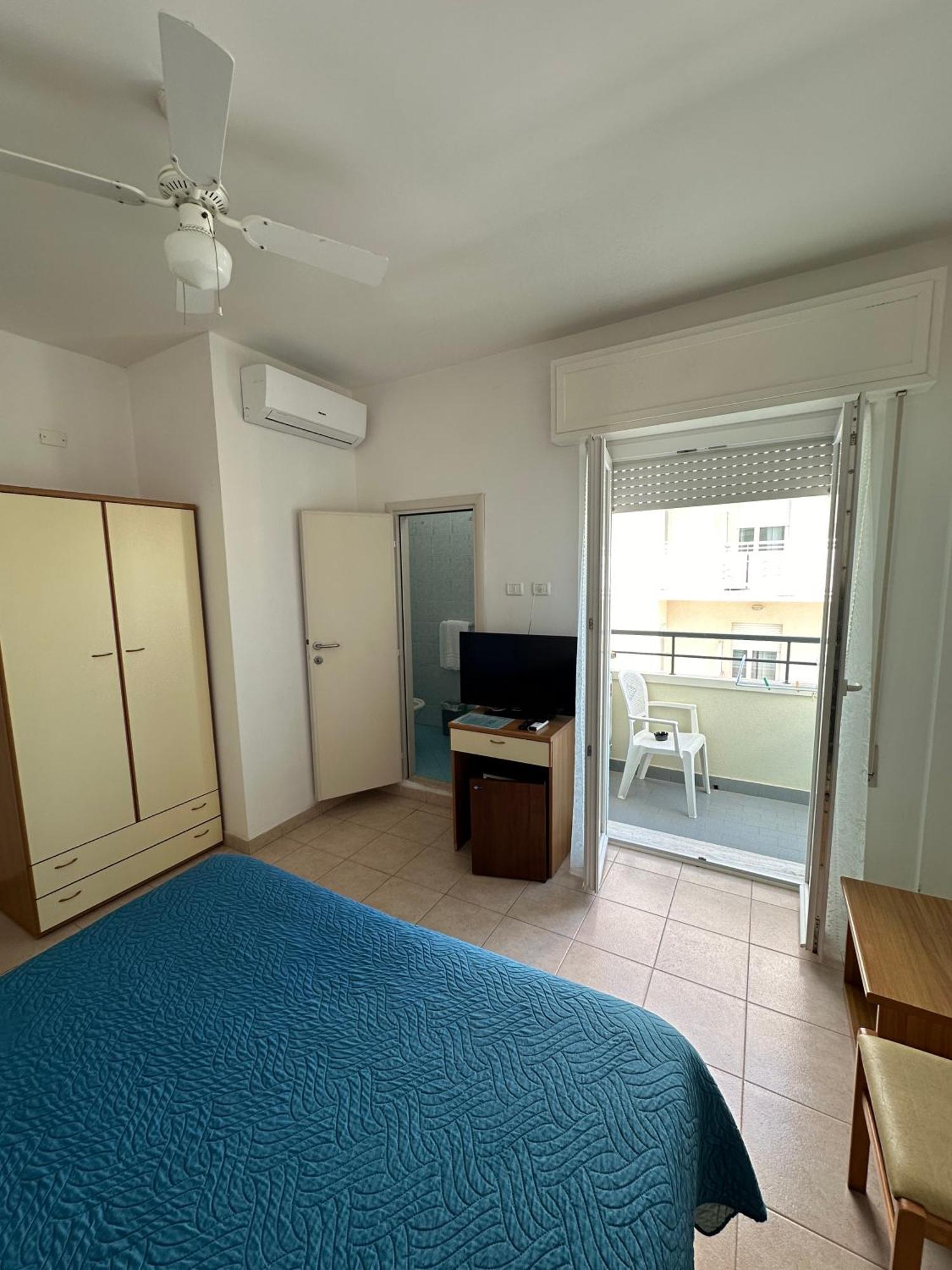 קאטוליקה Hotel La Plage מראה חיצוני תמונה