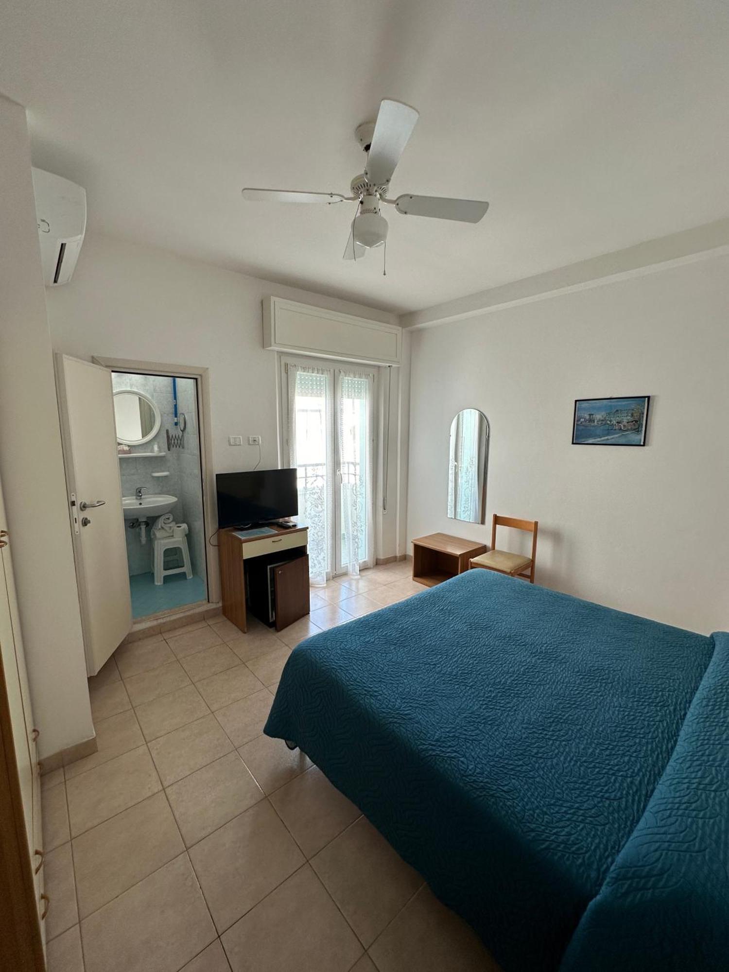 קאטוליקה Hotel La Plage מראה חיצוני תמונה