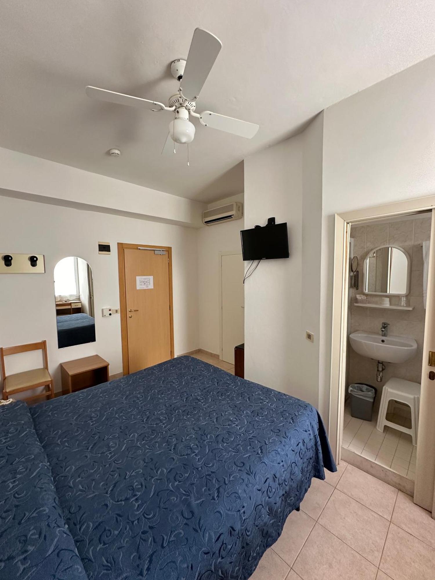 קאטוליקה Hotel La Plage מראה חיצוני תמונה